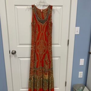 Beautiful Reba Dress. Size Medium. Like new. You will love this beautiful dress